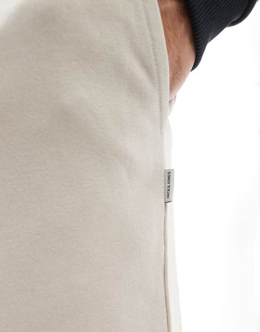 Jack & Jones - Pantaloncini della tuta ampi color panna, 3 di 5