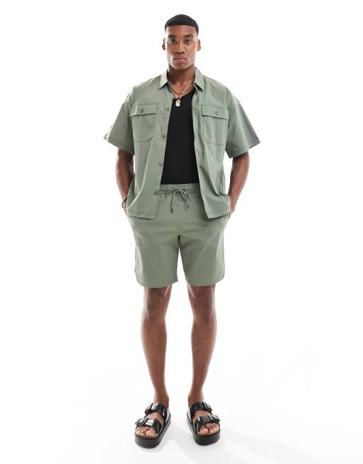 Jack & Jones - Pantaloncini in nylon kaki in coordinato