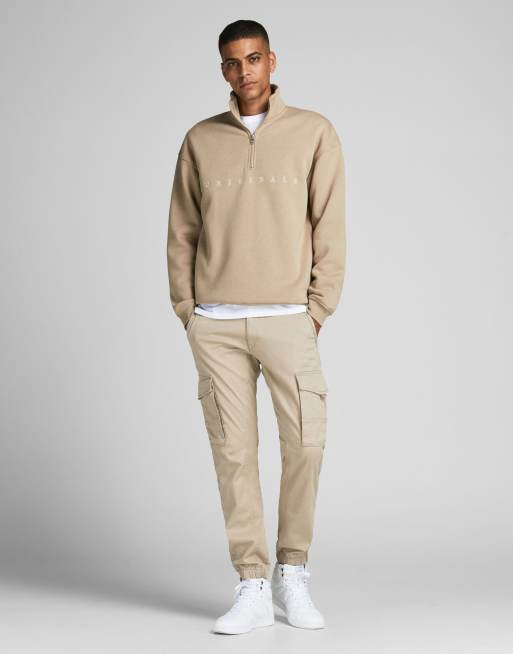 Jack & Jones Paul jersey tapered cargo pant in cream, 3 of 4