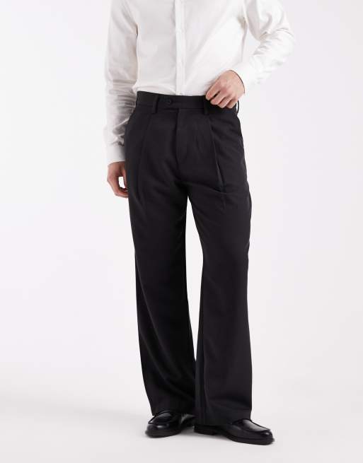 Jack & Jones pleated chino trousers in black