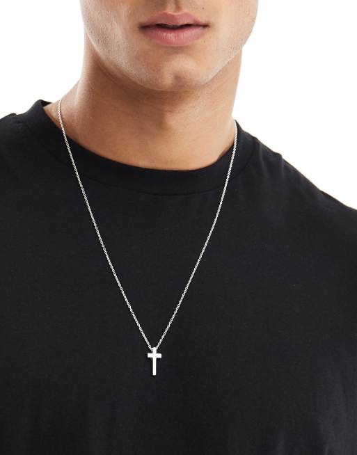 Jack & Jones – Posrebrzany naszyjnik łańcuszkowy z zawieszką w kształcie krzyża