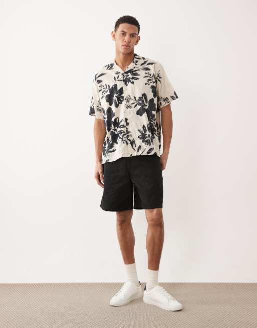 Jack & Jones Premium - Beige skjorte med korte ærmer og planteprint, 2 af 5