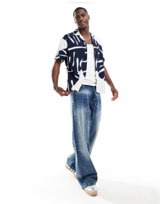 Jack & Jones Premium - Katoenen overhemd met reverskraag en abstracte print in marineblauw 