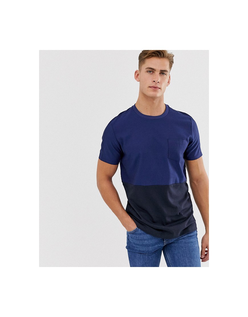 Jack & Jones – Premium – Marinblå t-shirt med färgblock och en ficka