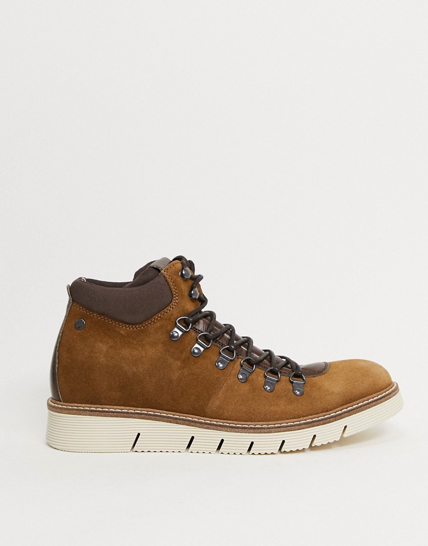 Jack & Jones premium suede hiking boot with contrast sole in tan-Brown