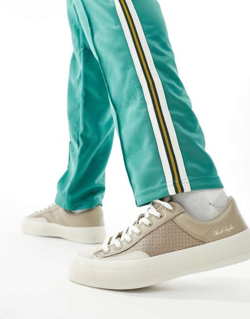 Jack & Jones – Premium – Trainingshose in Grün mit Streifen , 2 von 5