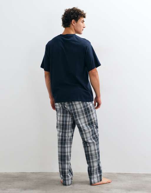 Jack & Jones pyjama t-shirt and checked trousers set in navy, 2 of 4