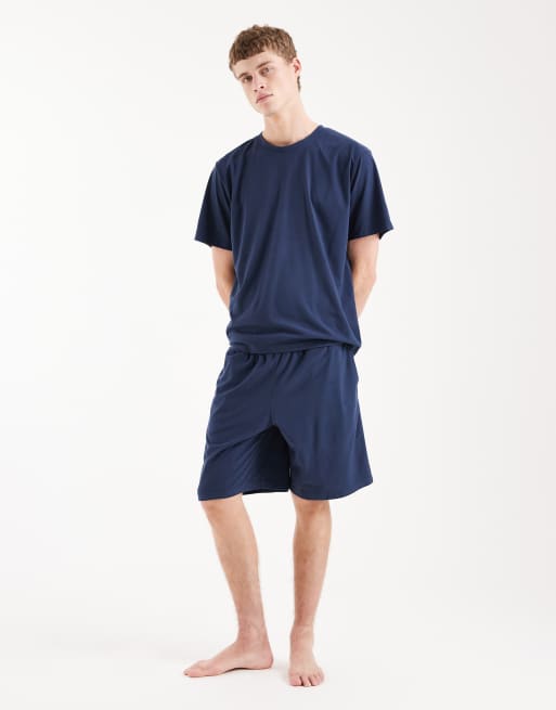 Jack & Jones - Pyjamaset met T-shirt en short in marineblauw, 2 van 5