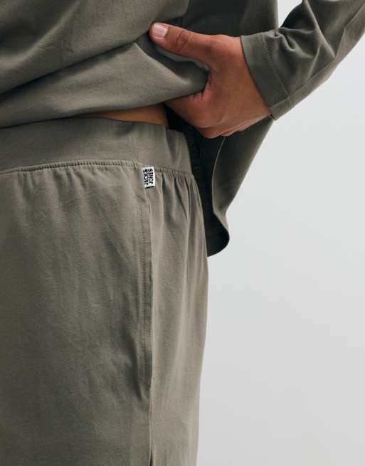 Jack & Jones pyjamastopp och pyjamasbyxor i olivgrönt, 3 av 4