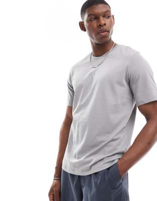 Jack & Jones Jack & Jones regular fit t-shirt in grey