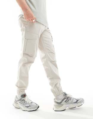 Jack & Jones Relaxed Fit Cuffed Cargo Pants In Beige-neutral