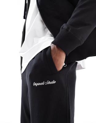 Jack & Jones Relaxed Fit Sweatpants In Black