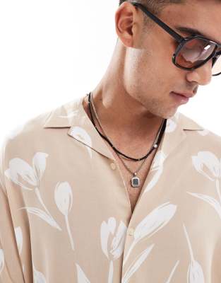 Jack & Jones revere collar floral print shirt sleeve shirt in beige