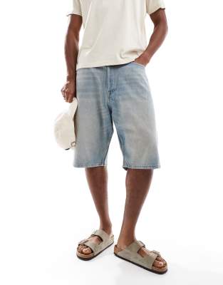 Jack & Jones Ron fit skater denim shorts in light wash blue - view 1