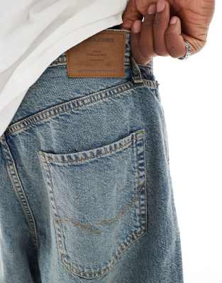 Jack & Jones ron skater denim shorts in vintage blue wash 