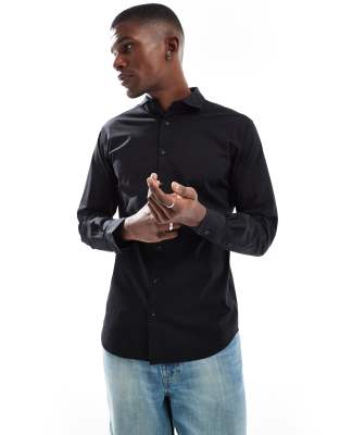 Schmal geschnittenes Hemd in Schwarz Schwarz XL
