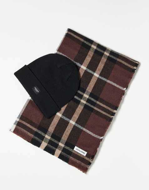 Jack & Jones – Set aus Strickmütze und Schal in Burgunderrot in einer Geschenkbox - view 1