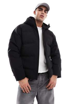 short down puffer jacket in black