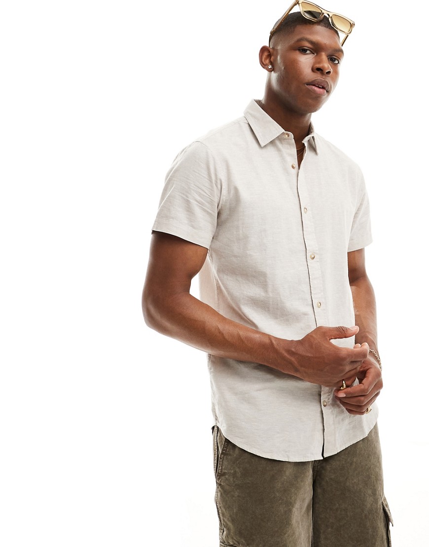 Jack & Jones short sleeve linen shirt in beige-Neutral