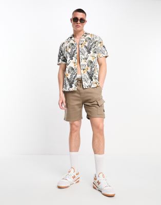 Jack & Jones Jack & Jones short sleeve printed revere shirt in white