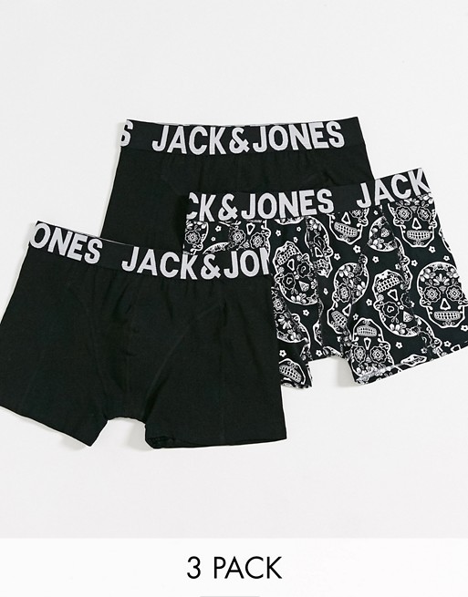 Jack & Jones skull print 3 pack trunks in black