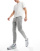 Thumbnail 1 van 5