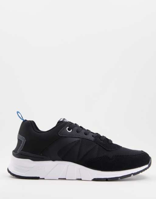 Jack & Jones – Sneaker in Schwarz mit Einsatz aus Netzstoff und dicker Sohle