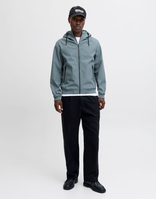 Jack & Jones softshell jack in stormy weather, 3 van 7