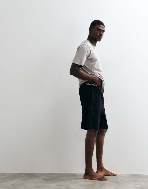 Jack & Jones - Sort og gråt pyjamassæt med T-shirt og shorts, 3 af 5