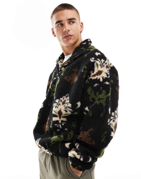 Jack & Jones - Sort og kraftig trøje i imiteret lammeskind med print og kort lynlås - view 1