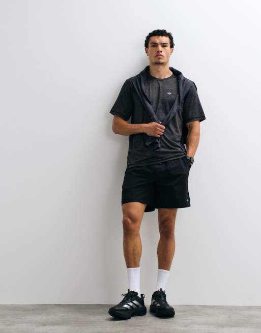 Jack & Jones Sports lightweight training t-shirt in black melange, 2 of 5