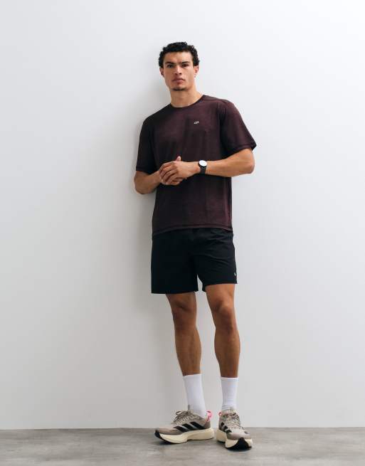 Jack & Jones Sports lightweight training t-shirt in burgundy, 2 of 5