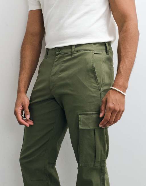 Jack & Jones straight cargo trousers in khaki green , 2 of 5