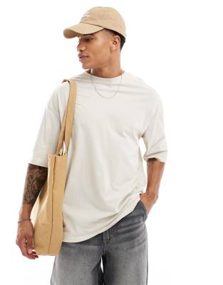 Jack & Jones super oversized t-shirt in beige-Neutral