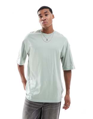 super oversized t-shirt in light green