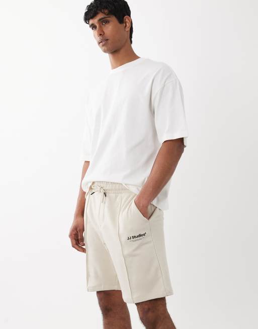 Jack & Jones sweat short with logo in beige, 2 of 5