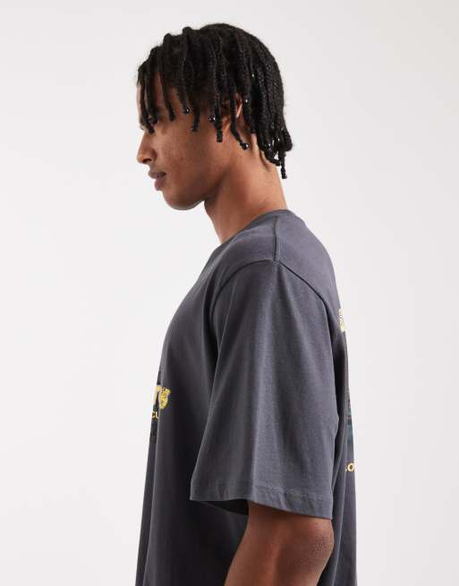 Jack & Jones - T-shirt grigia con stampa di automobile sul retro, 4 di 5