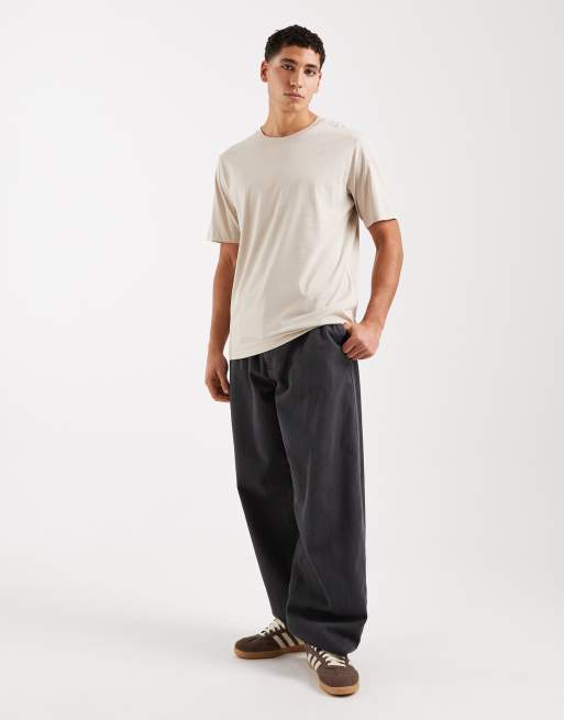 Jack & Jones – T-Shirt in Cremeweiß mit normalem Schnitt, 2 von 5