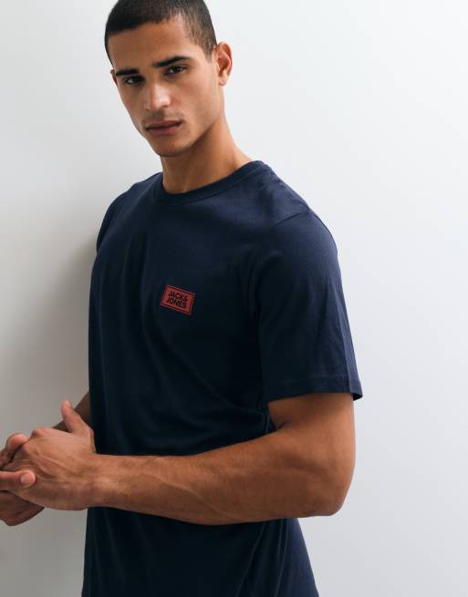Jack & Jones T-Shirt mit Brustlogo in Marineblau, 4 von 5