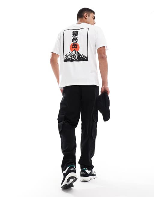 Jack & Jones - T-shirt oversize bianca con stampa di montagna giapponese sul retro