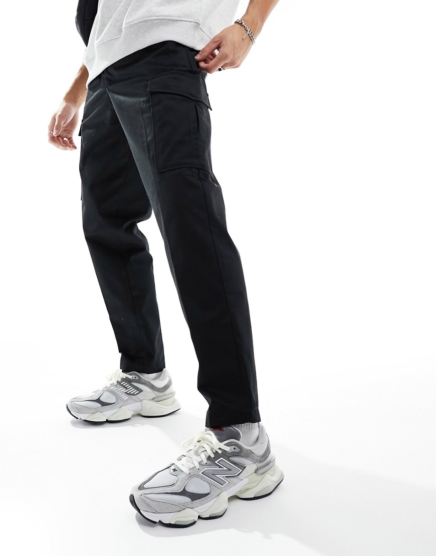 Jack & Jones tapered smart cargo trouser with front pleat in black