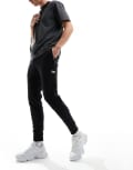 [Jack & Jones] Jack & Jones tech trackies in black S Black