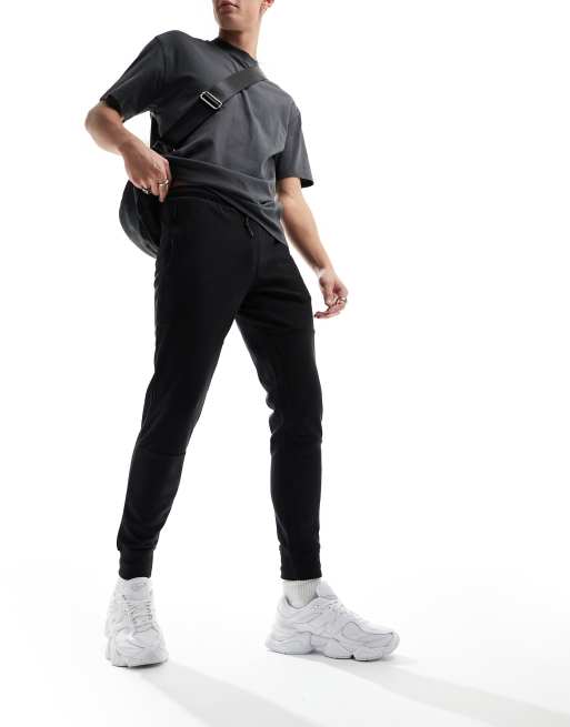 Jack & Jones tech trackies in black , 4 of 5