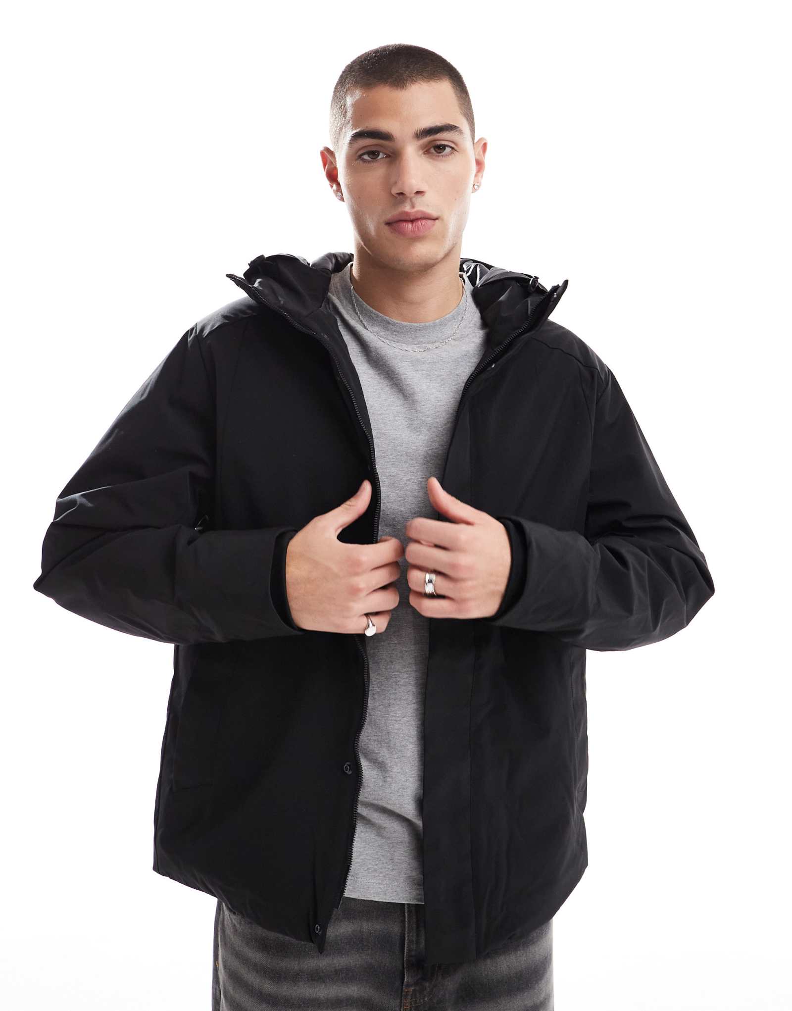 Техническая парка Jack &Jones с мягкой подкладкой черного цвета