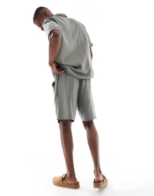 Jack & Jones texture revere collar shirt and short set in green, 2 of 4