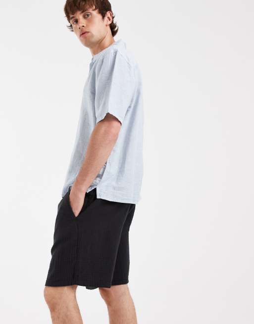 Jack & Jones textured shorts in black, 3 of 5