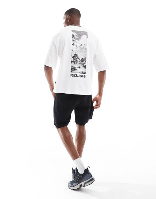 Jack & Jones – Vit t-shirt i extra oversize med fototryck med berg baktill