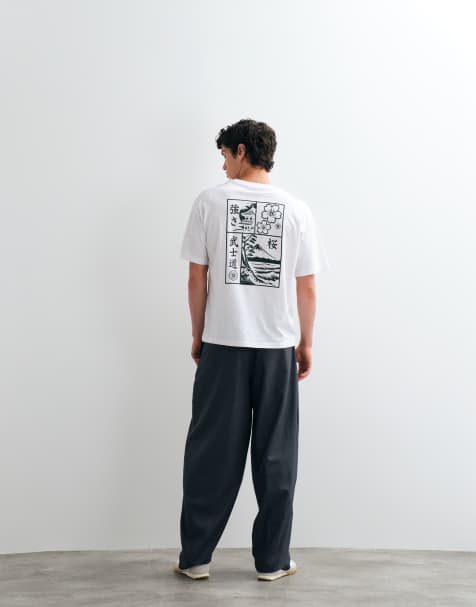 Jack & Jones – Vit t-shirt med japanskt bergstryck baktill - view 1