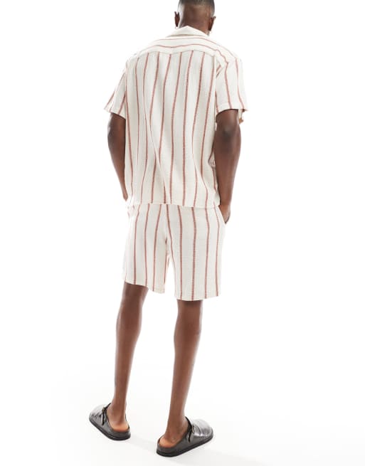 Jack & Jones – Vita och rödrandiga shorts med textur, del av set, 5 av 5