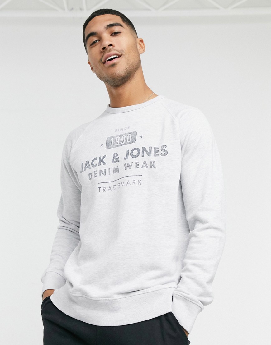 Jack & Jones – Vitmelerad sweatshirt med logga